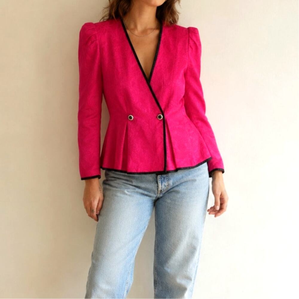 Vintage 80s/90s A.J. Bari Hot Bright Pink Jacquard Peplum Blazer Glam size M